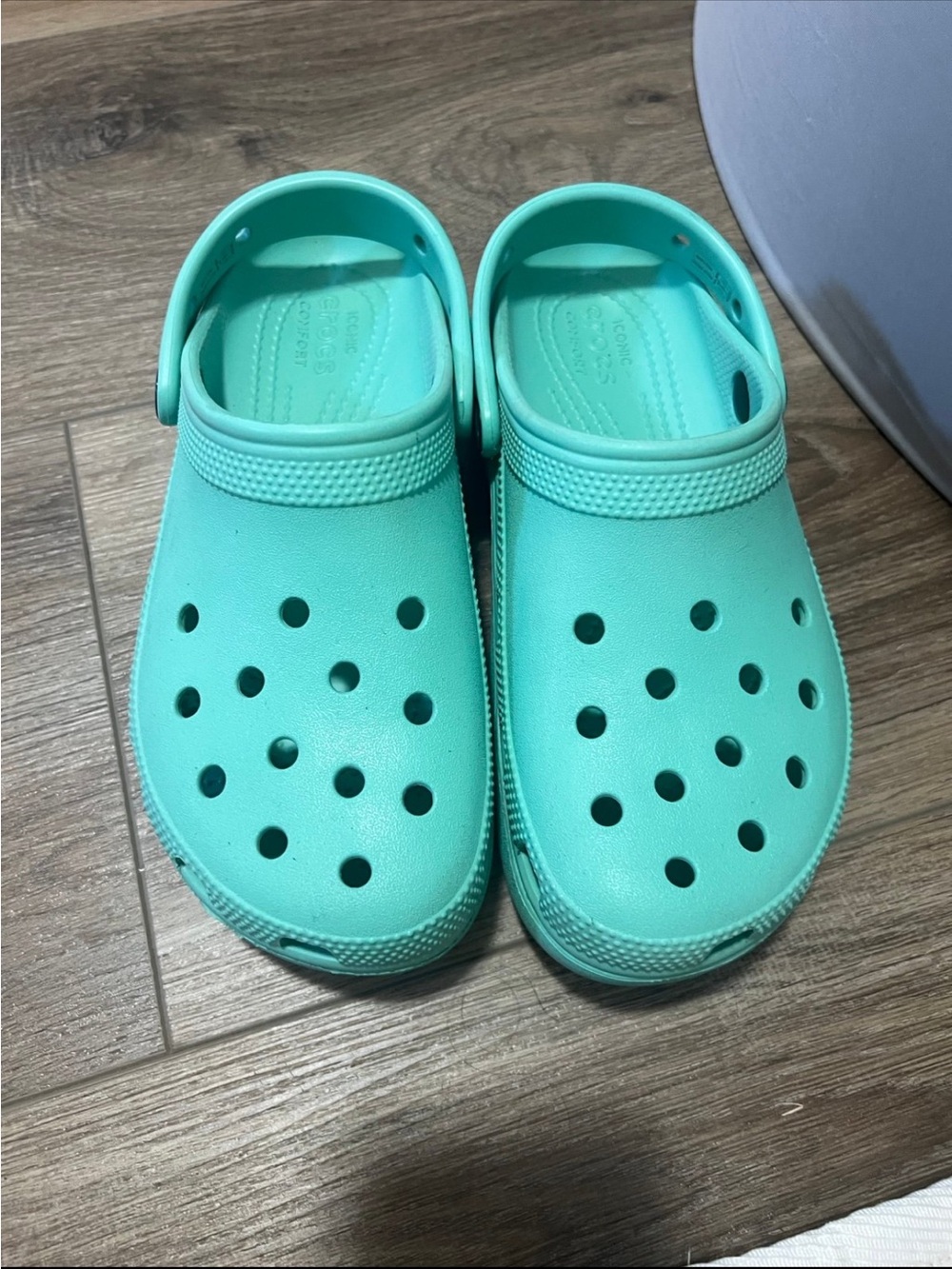 Crocs
